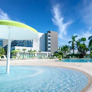 3* Resort Holiday & Tropical Casino, An Ihg